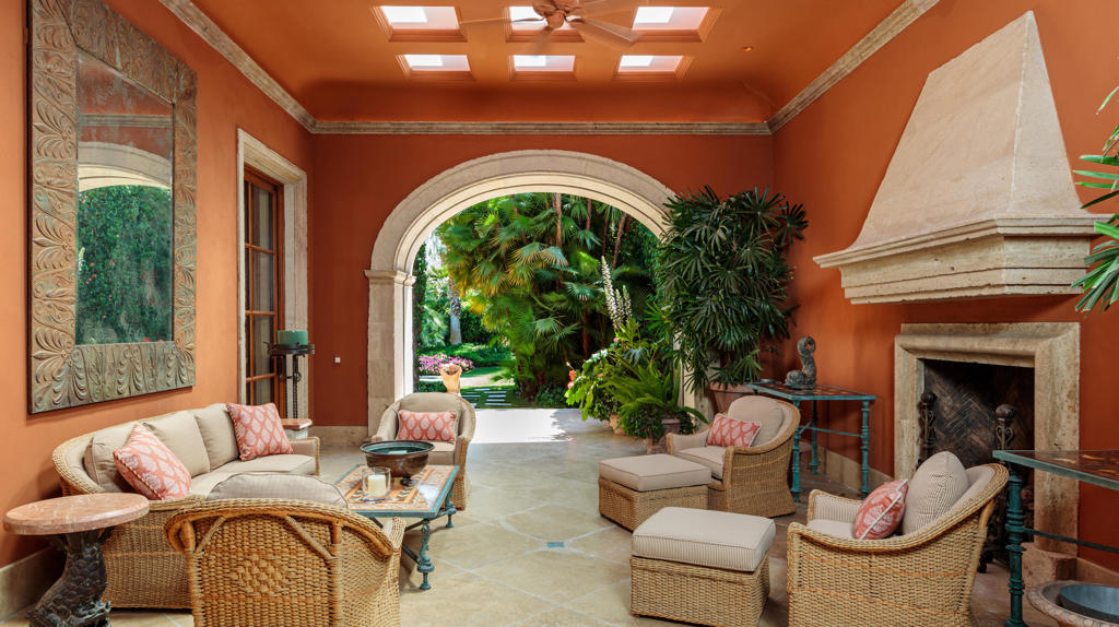 Vintage Country Club - Residential