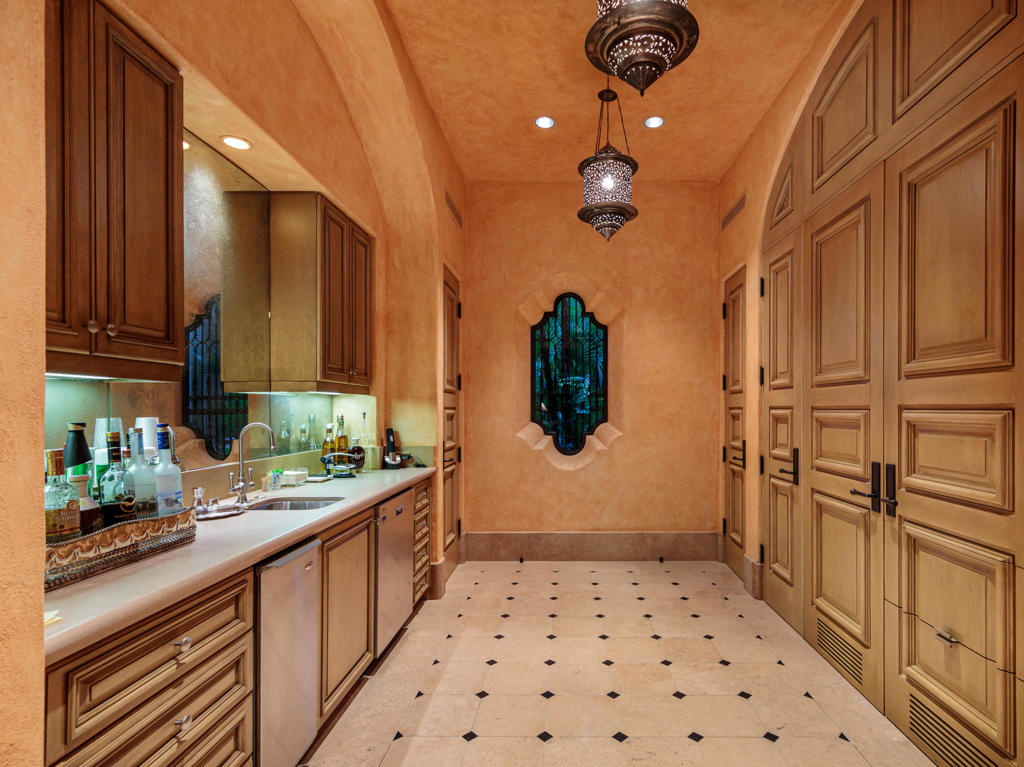 Vintage Country Club - Residential