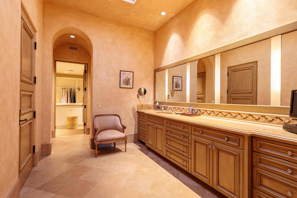 Vintage Country Club - Residential