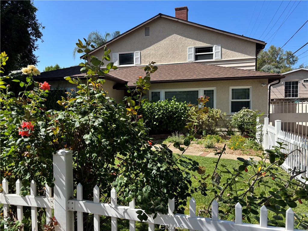 Location Location!!. 3BR/3BA Home with a detached 1BR AD, option to rent with main home or separately, main house $4,500 per month, ADU $2,250 per month, or $6,000 for both) & Pool in Prime Woodland Hills
Located south of the boulevard in one of Woodland Hills' most sought-after neighborhoods, this beautifully maintained two-story home offers bright, airy living spaces and exceptional amenities.
The main residence spans approximately 1,800 sq. ft., featuring 3 spacious bedrooms and 3 bathrooms. Skylights throughout the home flood the interior with natural light, creating a warm and inviting atmosphere. Wood floors throughout, spacious kitchen with stainless steel appliances.
Included with the lease is a detached 760 sq. ft. Accessory Dwelling Unit (ADU) — a private 1-bedroom, 1-bath apartment complete with its own kitchen and abundant natural light. It's ideal for extended family, guests, or a dedicated home office.
Step outside and enjoy your own private oasis, featuring a sparkling pool perfect for relaxation and entertaining.
Located just minutes from top-rated schools, shopping, dining, and with easy freeway access, this home offers convenience and comfort in a prime location.