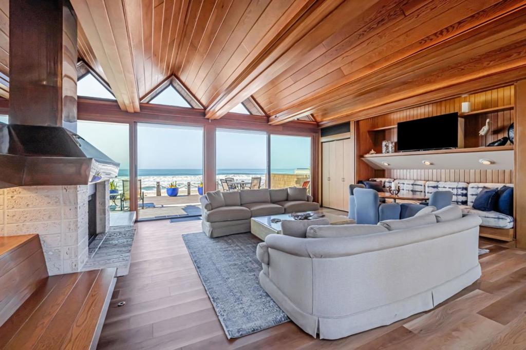 547 Beach Drive