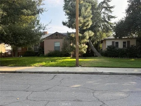 MLS: IV26176813