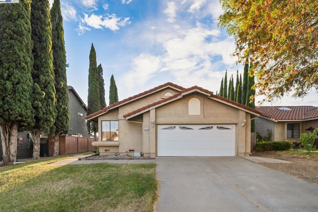 Step into this beautiful 3-bedroom, 2-bathroom home featuring an open floor plan that perfectly blends comfort and functionality. Whether you're a growing family, a savvy investor, or someone seeking a smart opportunity, this home is designed to meet a variety of needs. The heart of the home is the inviting kitchen and family room area, which is ideal for entertaining or enjoying cozy evenings. The elegant primary bedroom offers a peaceful retreat, complete with a beautifully appointed en-suite bathroom. A versatile bonus room just off the family room adds even more value, ready to be your home office, library, gym, or creative space. Venture outside to the entertainer's backyard, where summer BBQ's, afternoon breezes, and relaxing moments await. It's a true outdoor haven for hosting friends or enjoying peaceful family time. Located near shopping and commuter-friendly routes, this home truly checks all the boxes. Welcome Home.