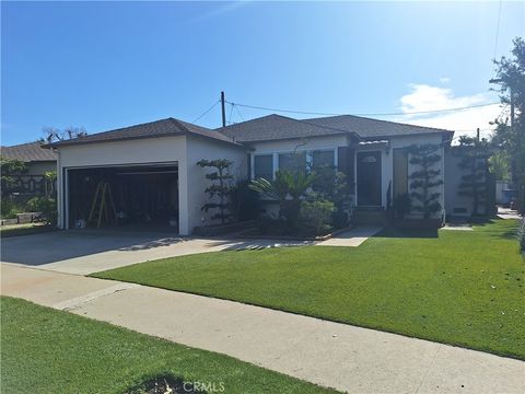 Photo of 5315 Etheldo Ave Ave, Culver City, CA 90230 (MLS # SB26029089)