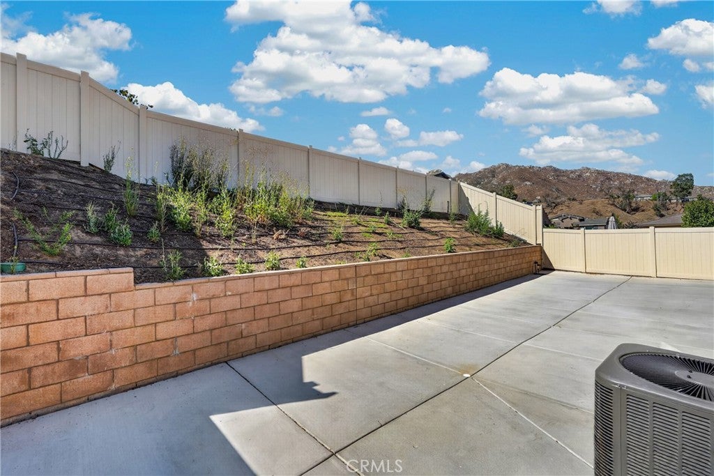 21417 NICHOLAS Drive