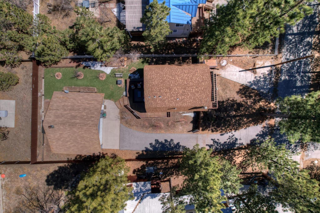 40138 Hillcrest Drive