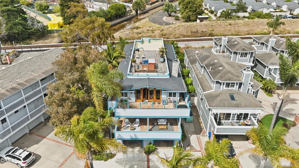 4582 4th Street