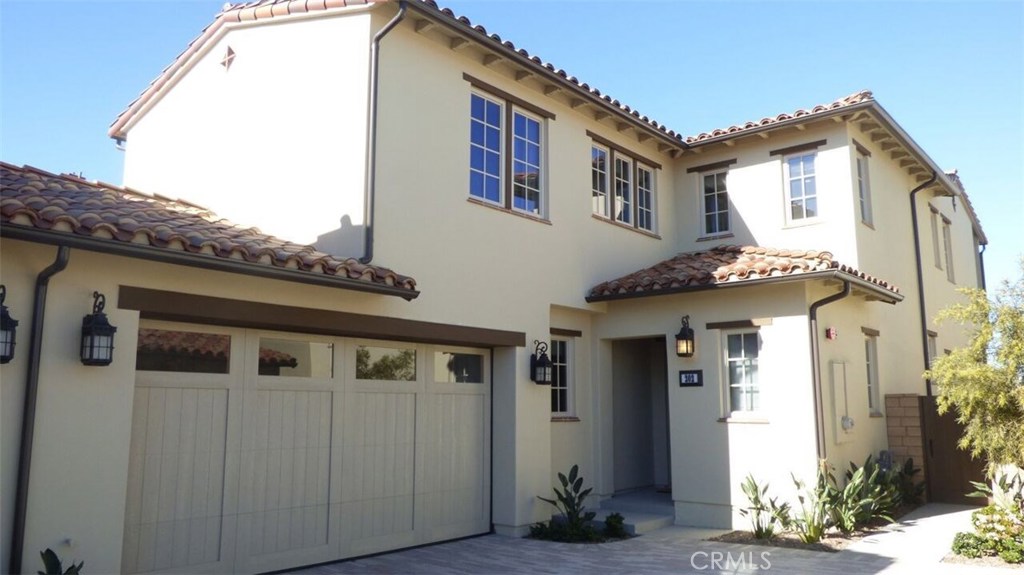 Aqua - Residential Lease