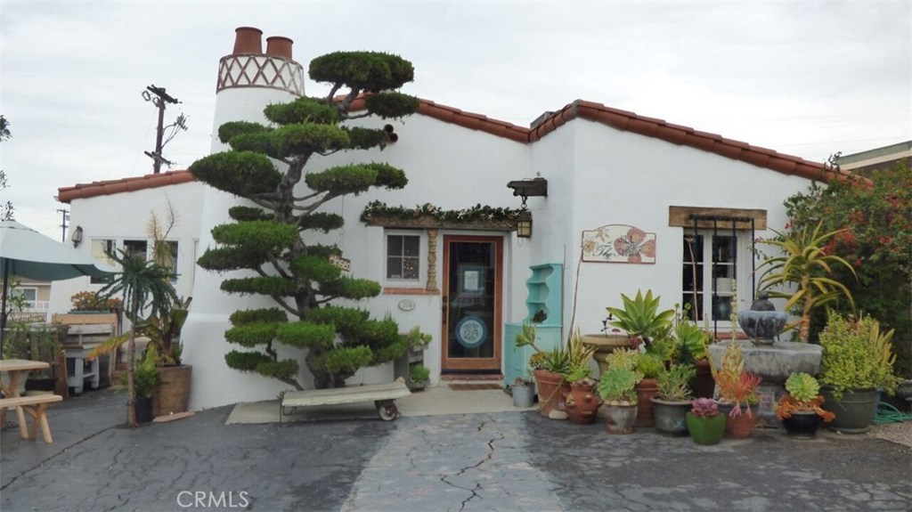 Aqua - Residential Lease