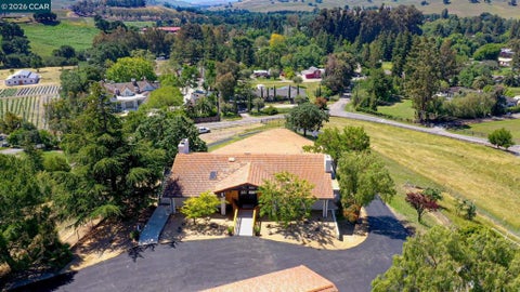 Photo of 5505 Old School Rd Rd, Pleasanton, CA 94588 (MLS # 41141867)