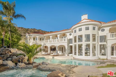 Photo of 25665 Mulholland Highway, Calabasas, CA 91302 (MLS # 25625203)