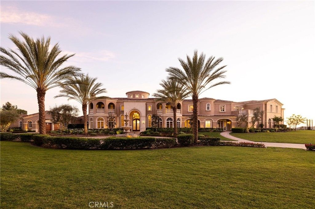 Photo of 31902 Apuesto Way, Coto de Caza, CA 92679 (MLS # NP26051386)