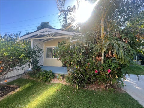 Photo of 1333 S Downey RD #3/4, Los Angeles, CA 90023 (MLS # IV26172092)