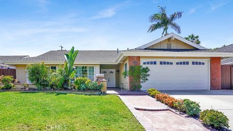 Photo of 22871 Willard Avenue, Lake Forest, CA 92630 (MLS # OC26065585)