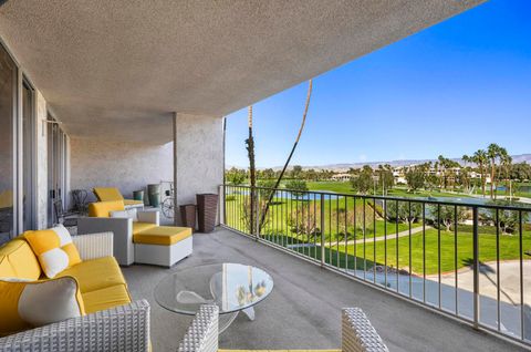 Photo of 899 Island Drive #402, Rancho Mirage, CA 92270 (MLS # 219141092DA)