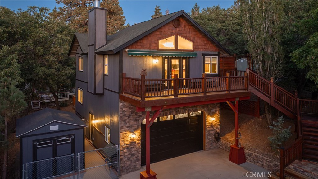 1363 La Crescenta Drive