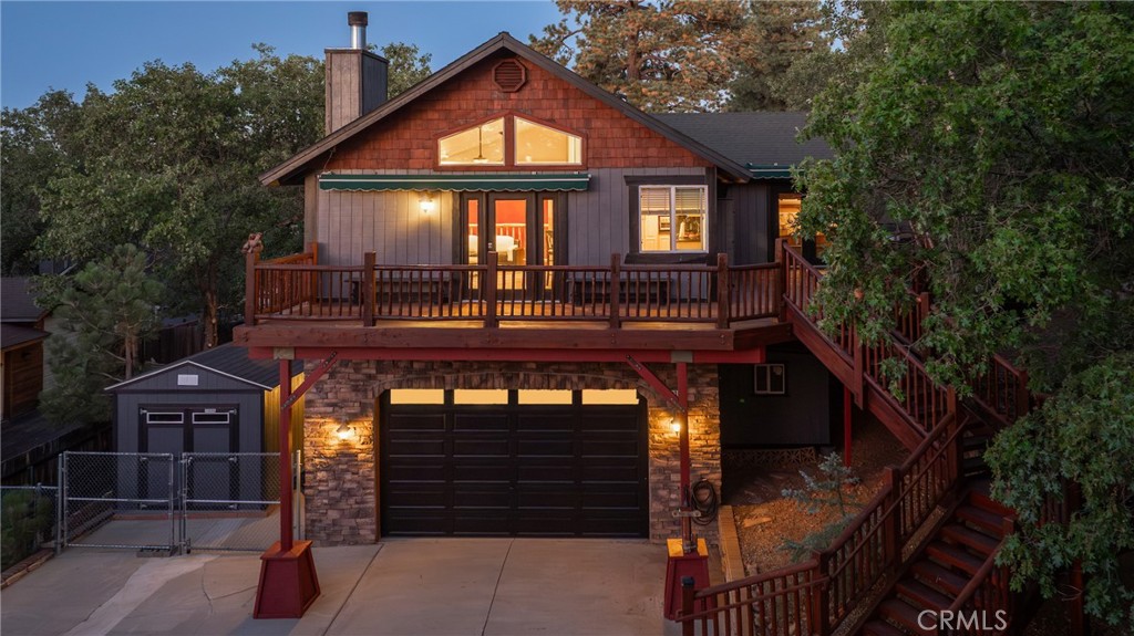 1363 La Crescenta Drive