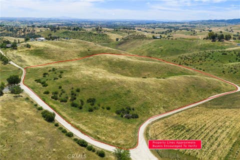 Tiny photo for 1738 Nygren RD, San Miguel, CA 93451 (MLS # SC26123369)