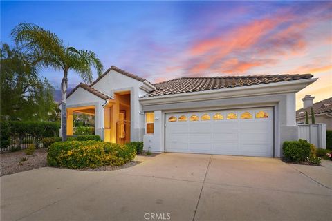 Photo of 39996 Via Tiama, Murrieta, CA 92562 (MLS # SW26071989)