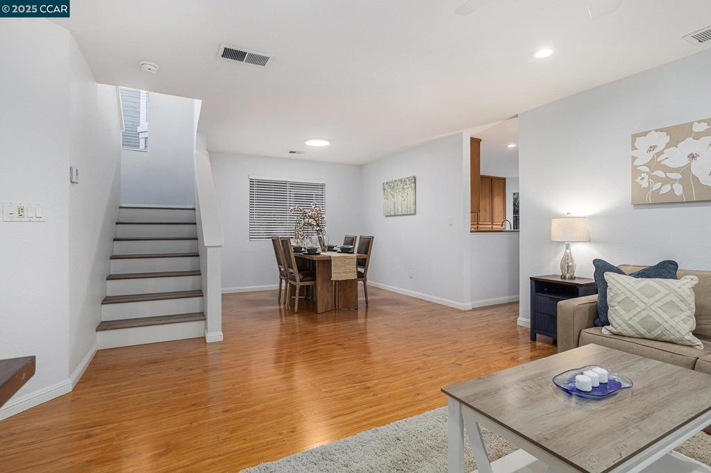 PARKSIDE - Residential