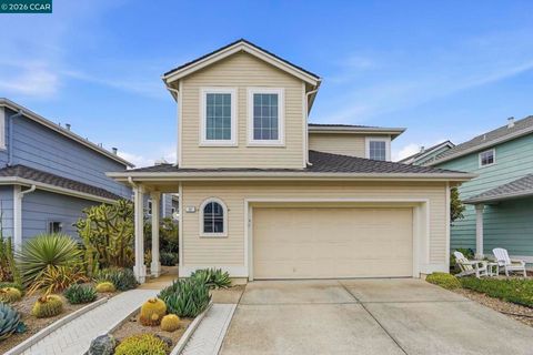 Photo of 37 Seabreeze Dr, Richmond, CA 94804 (MLS # 41130043)