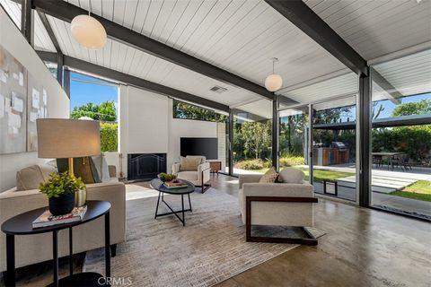 1830 N Ridgewood Street Orange CA 92865