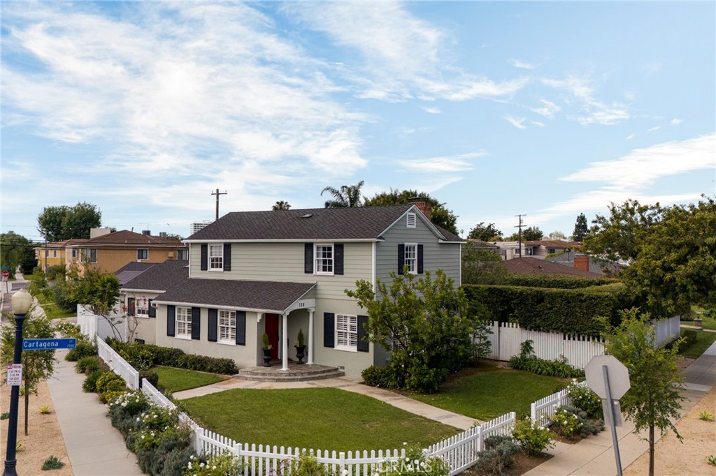 728 E Cartagena Street