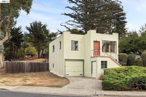 Photo of 950 AVIS DR DR, El Cerrito, CA 94530 (MLS # 41151859)