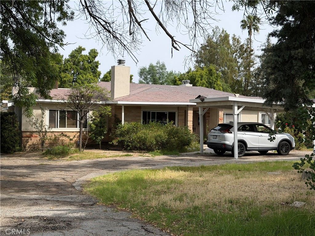 Photo of 5456 Vanalden Ave, Tarzana, CA 91356 (MLS # GD26070716)