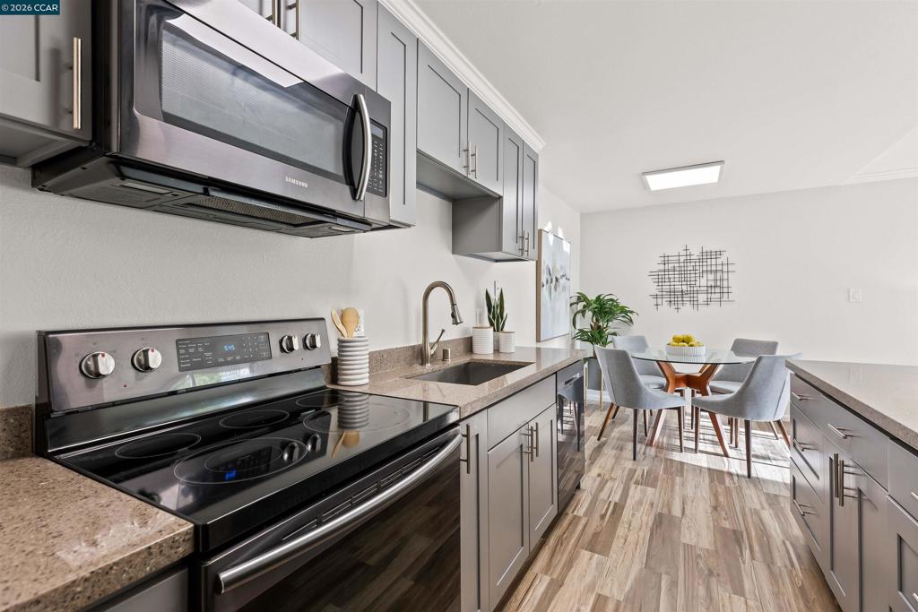 590 El Dorado Ave 214