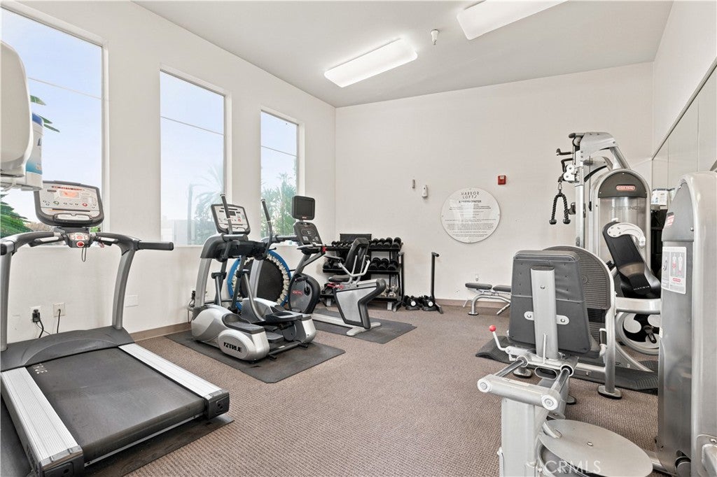 435 W Center Street 405