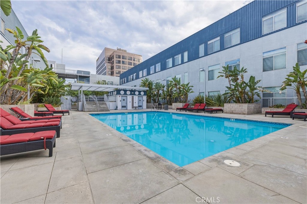 435 W Center Street ST