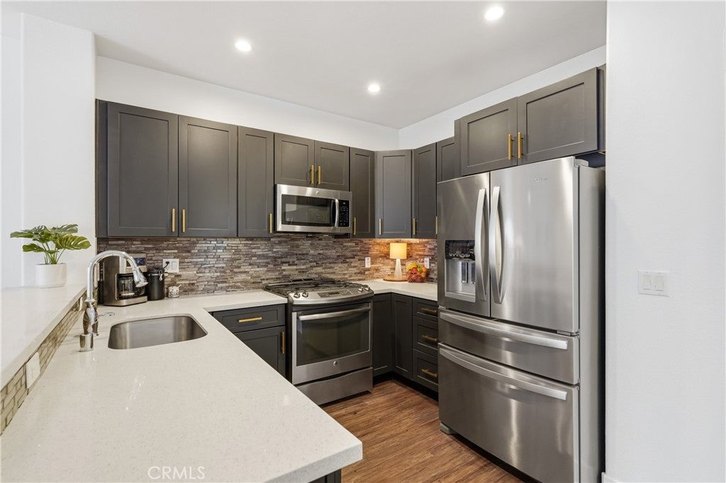24545 Town Center Drive 5401