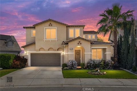 Photo of 6119 Pilar Way, Bakersfield, CA 93306 (MLS # SR26053805)