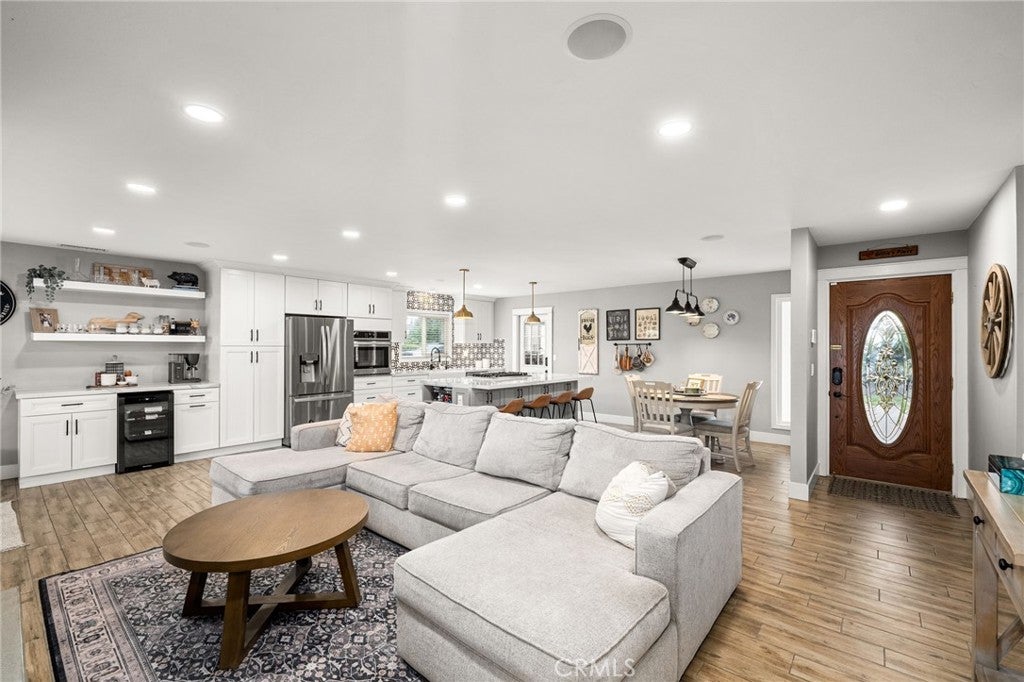 1085 Peaceful Drive