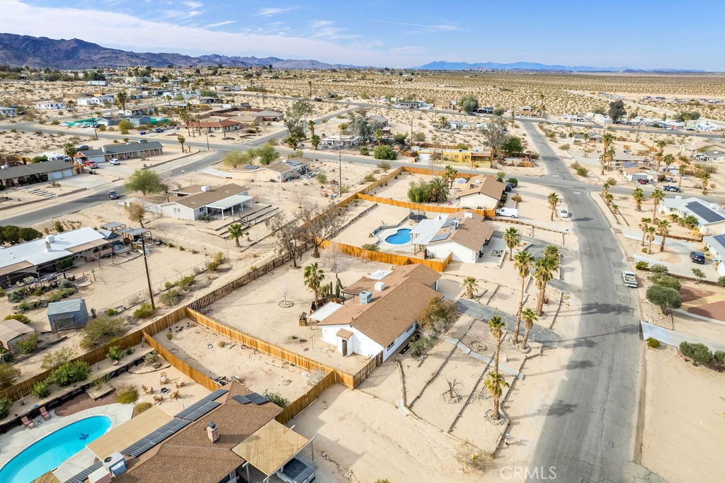 73843 White Sands Drive