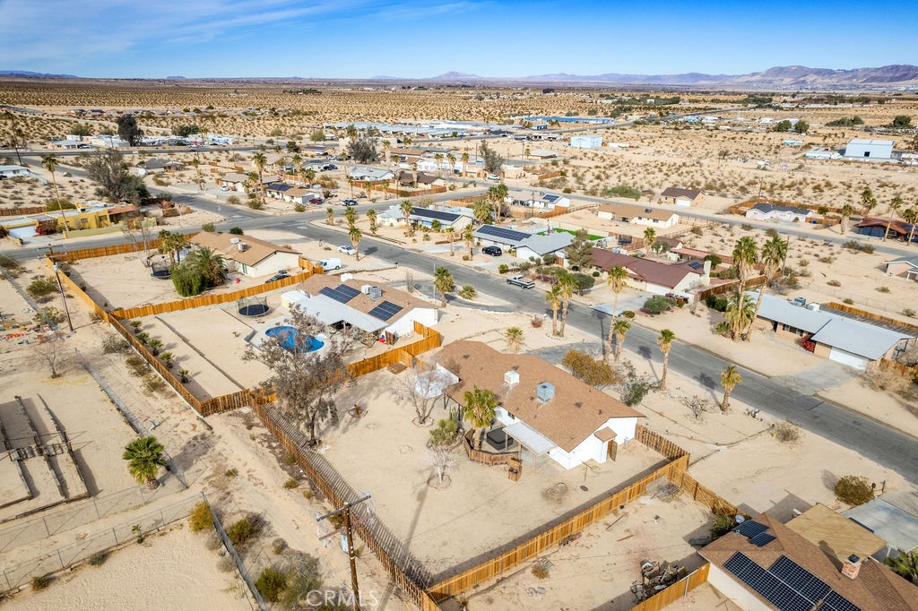 73843 White Sands Drive
