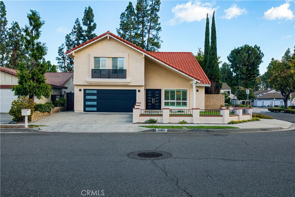 12450 Oakcreek Lane
