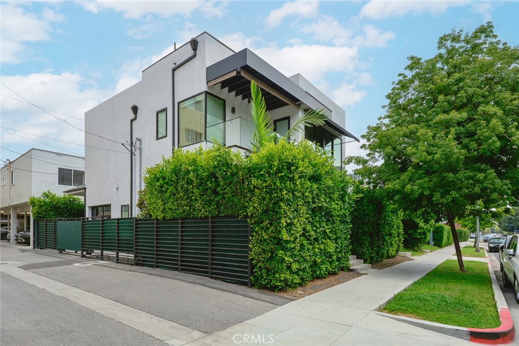 9171 W 3rd