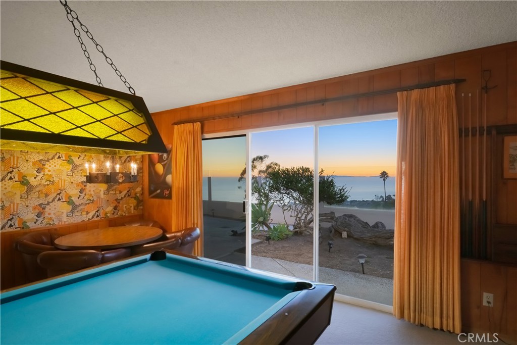 Top Of The World (TOW) - Residential