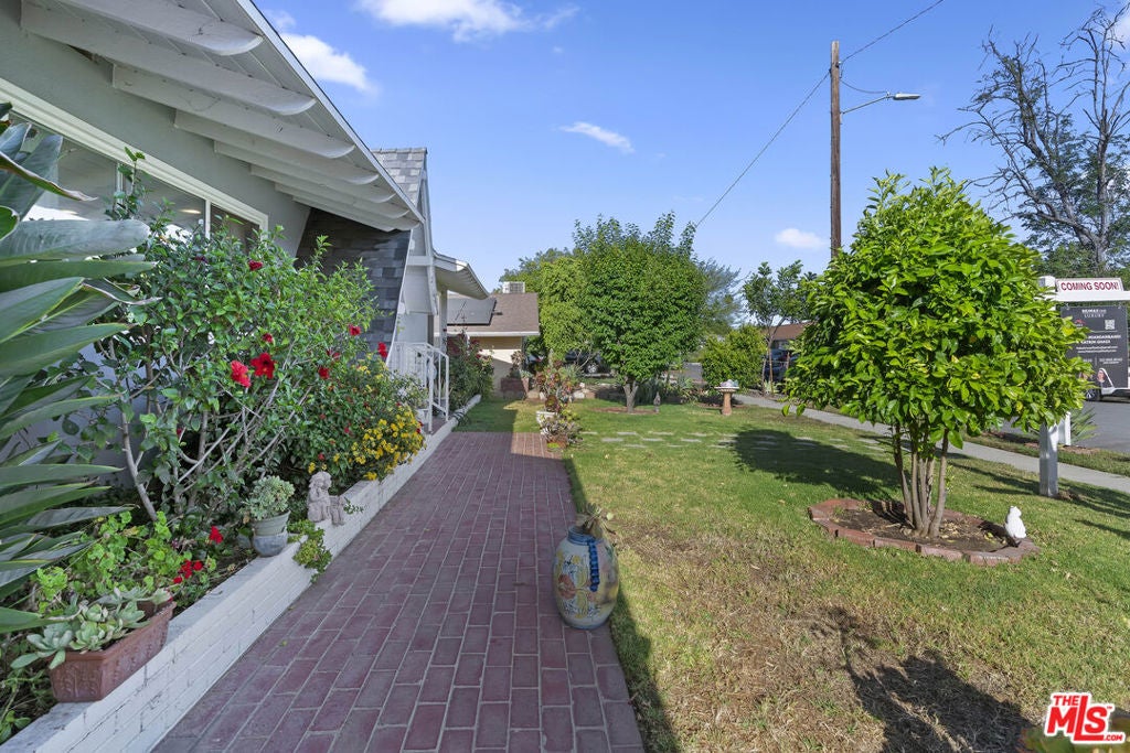 21829 Rodax Street
