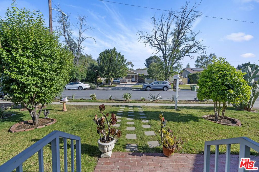 21829 Rodax Street
