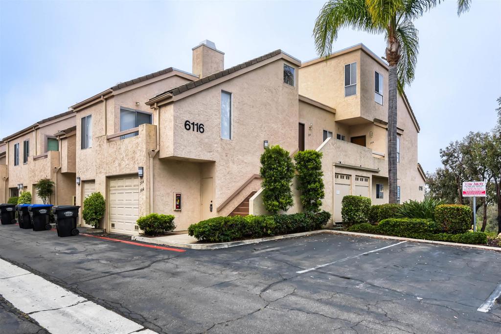 6116 Calle Mariselda 304