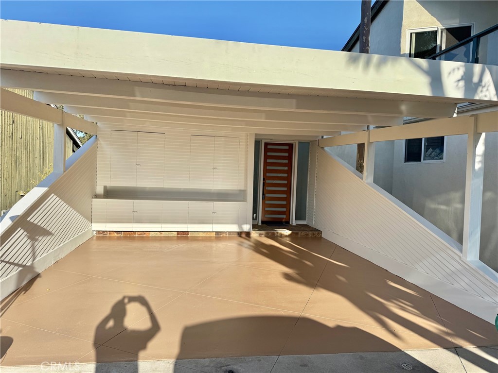 Arch Beach Heights (ABH) - Residential