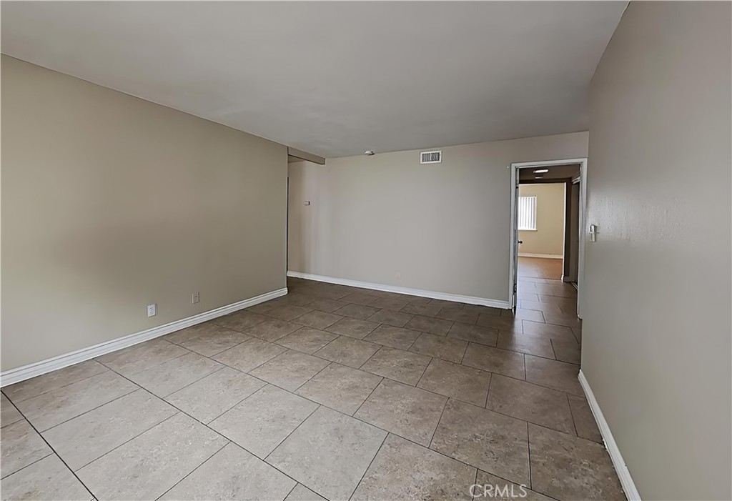 1250 S Brookhurst 1051