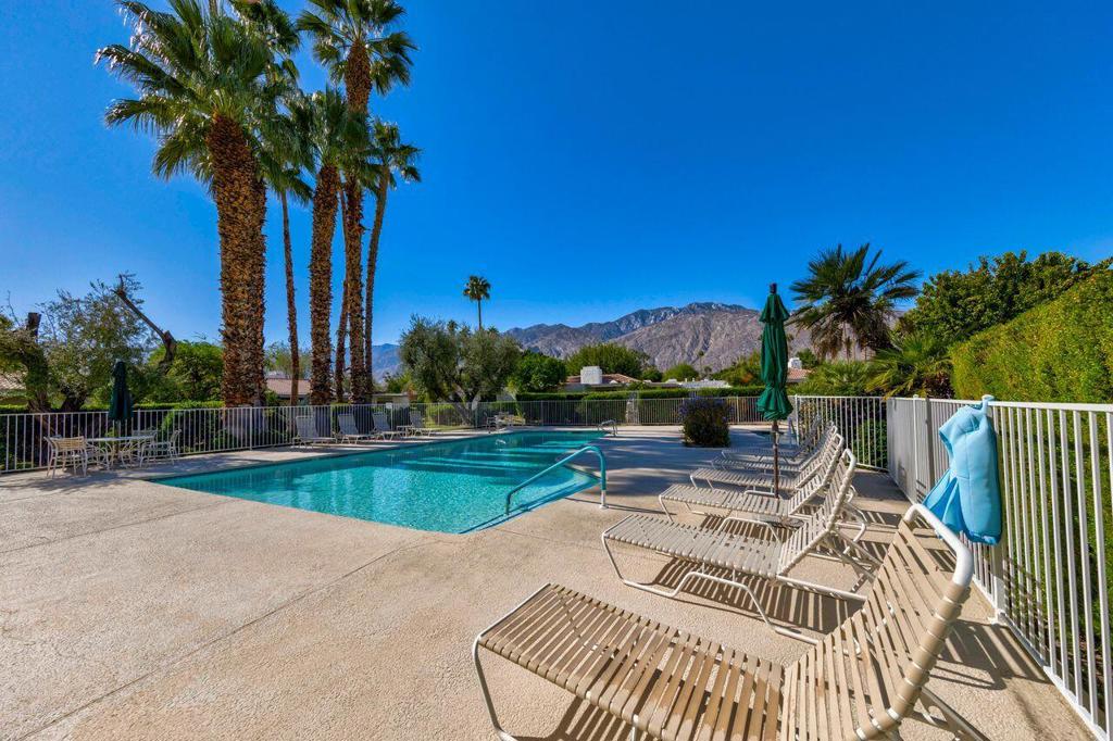 Sunshine Villa - Residential