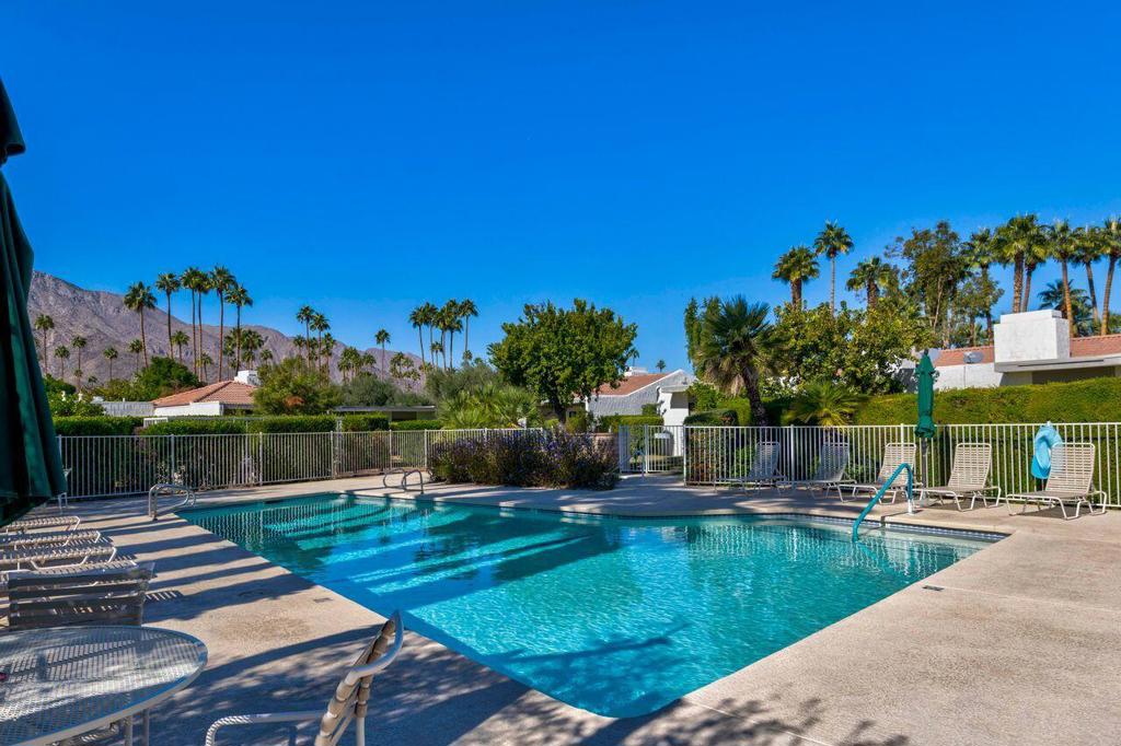 Sunshine Villa - Residential