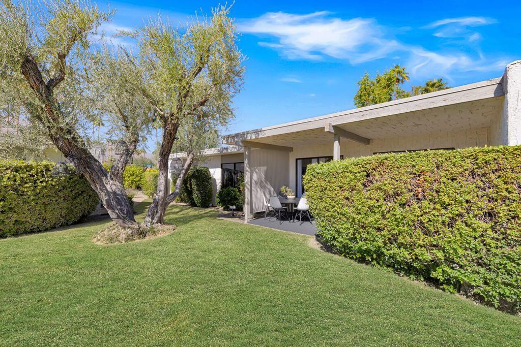 Sunshine Villa - Residential