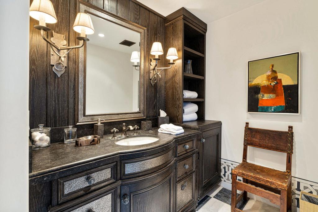 Old Las Palmas - Residential