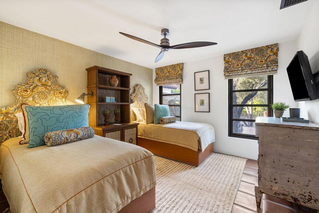 Old Las Palmas - Residential